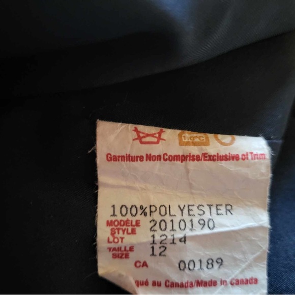 Women’s Pant Suit - Picture 2 of 2